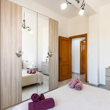 Holiday home Maravola On The Beach, Parking & Wifi Avola