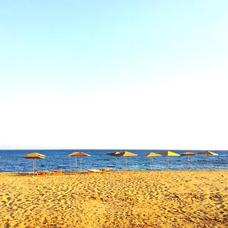 Holiday home Maravola On The Beach, Parking & Wifi *